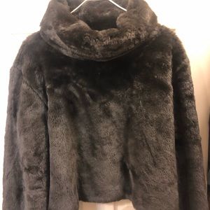 Fashionable fur turtle neck sweater